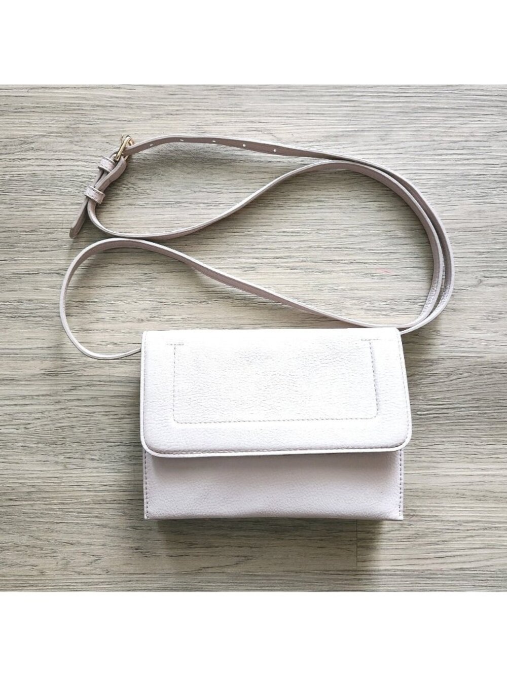 A New Day Crossbody Bag Purse Adjustable Strap Magnetic Snap Closure Light Pink